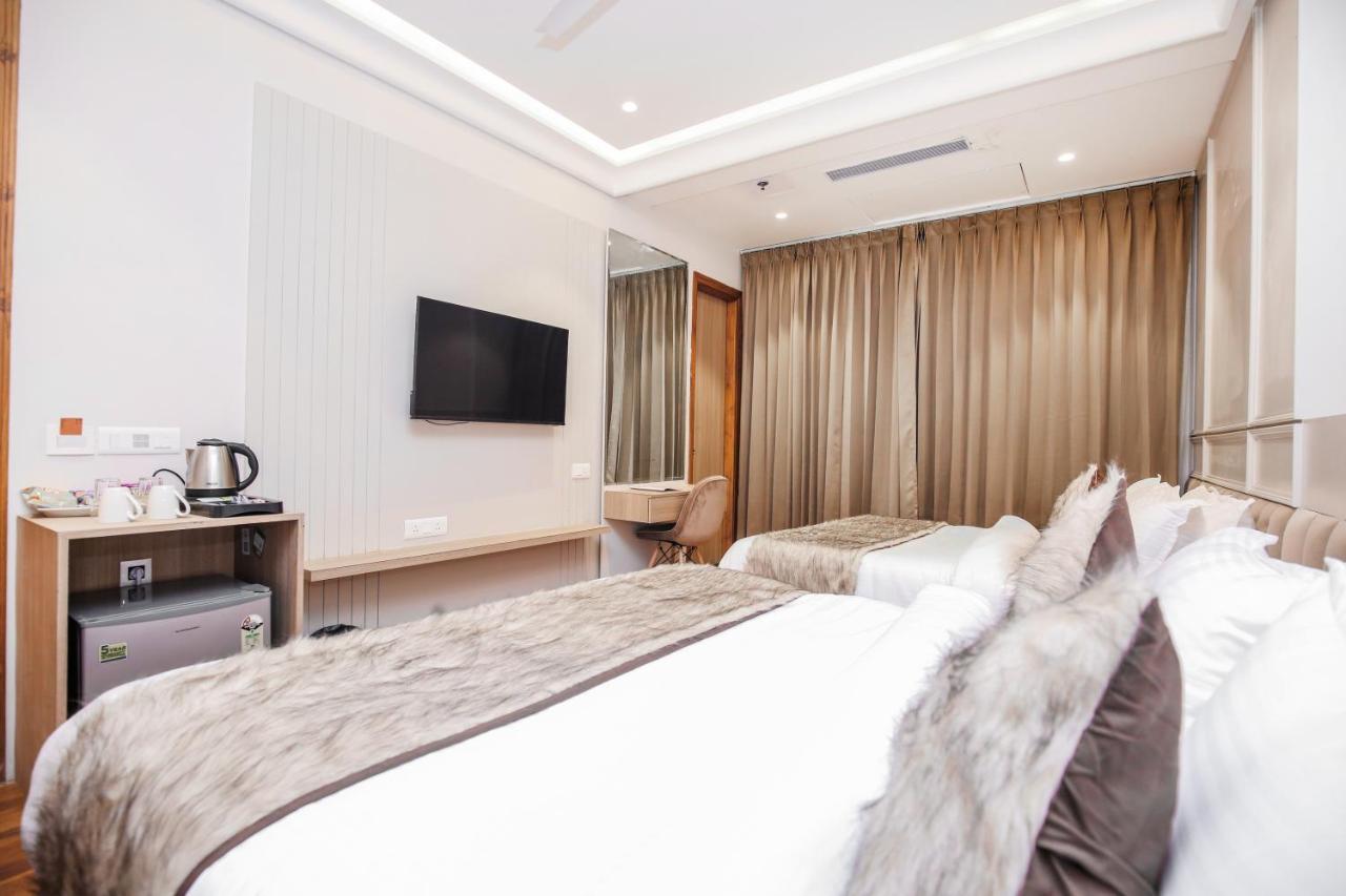Hotel Euphoria Green Αμριτσάρ Εξωτερικό φωτογραφία