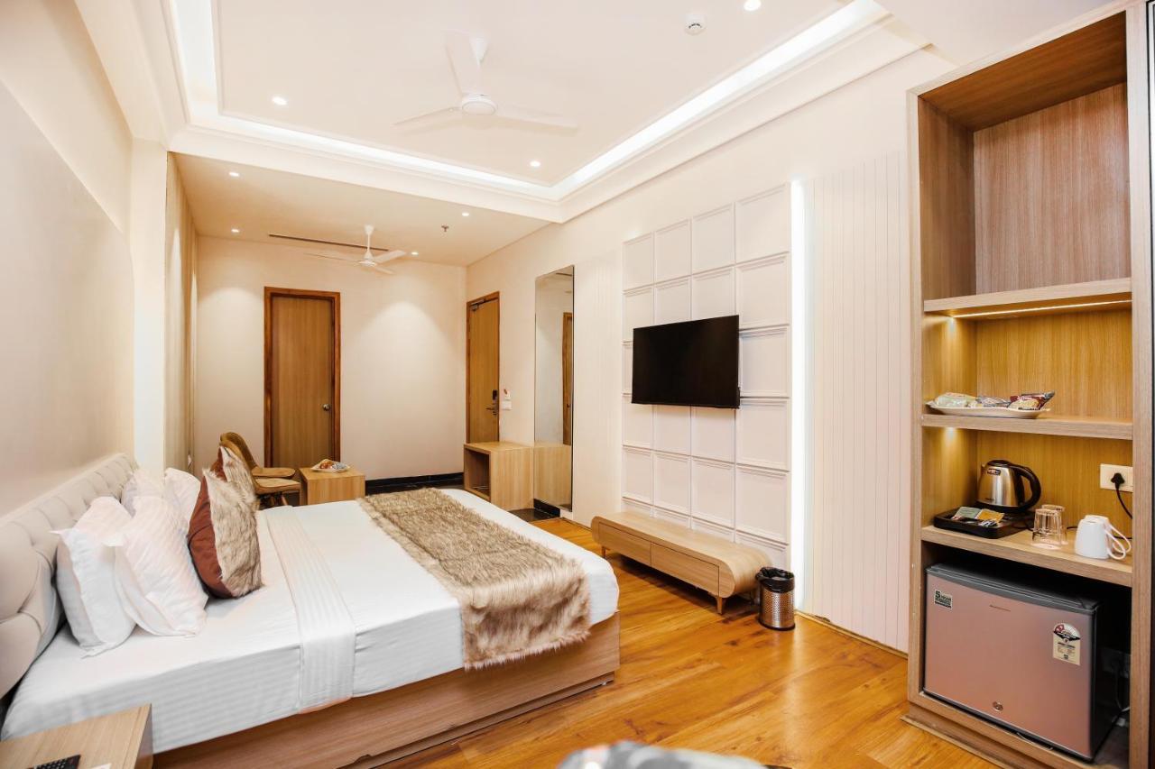 Hotel Euphoria Green Αμριτσάρ Εξωτερικό φωτογραφία