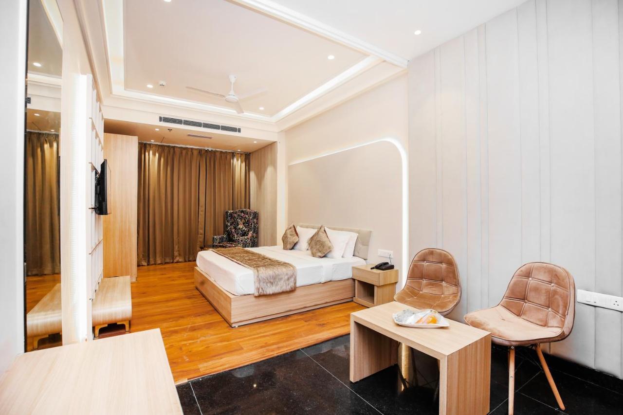 Hotel Euphoria Green Αμριτσάρ Εξωτερικό φωτογραφία