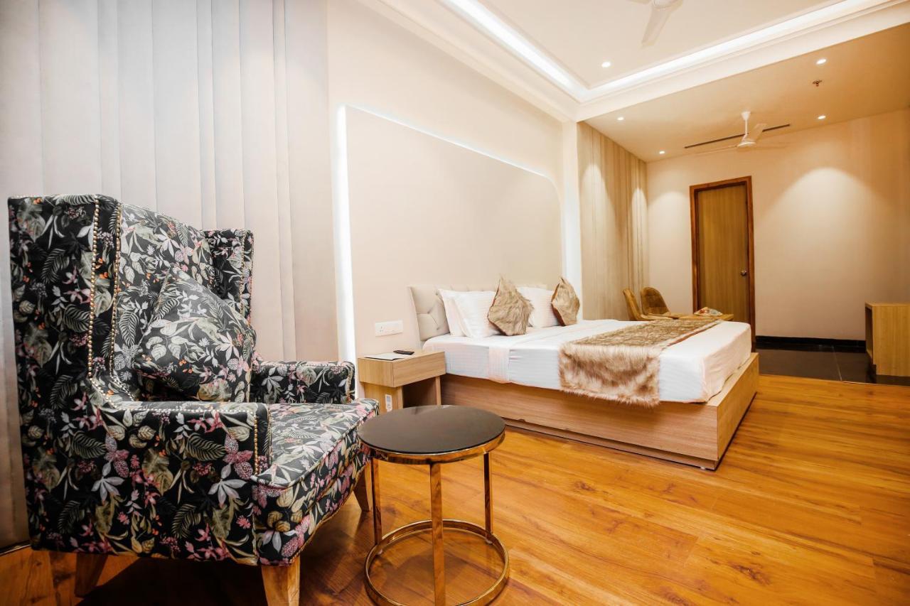 Hotel Euphoria Green Αμριτσάρ Εξωτερικό φωτογραφία