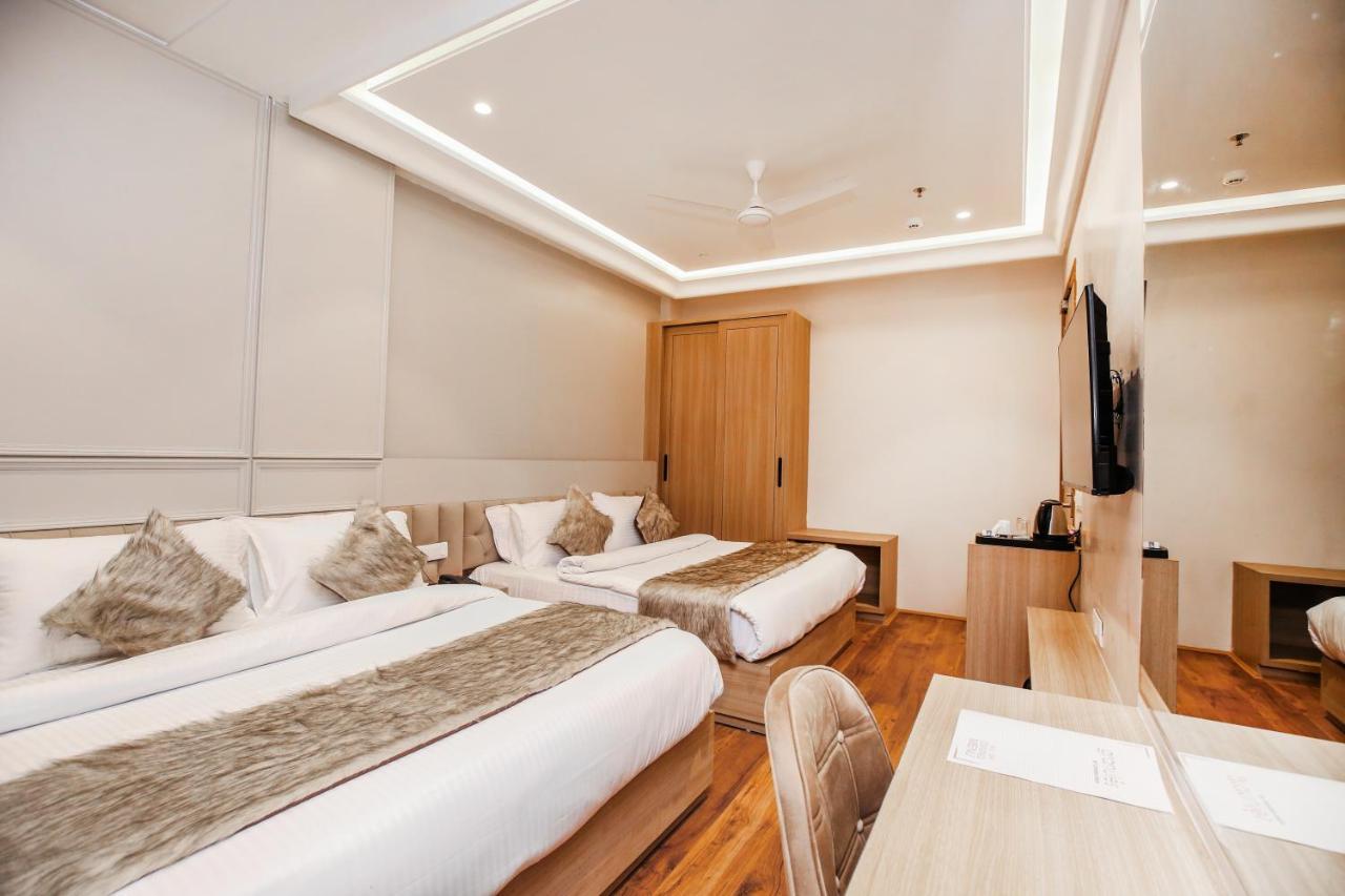 Hotel Euphoria Green Αμριτσάρ Εξωτερικό φωτογραφία